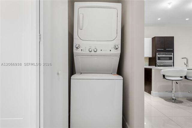 10280 NW 63rd Ter 104, Doral, FL 33178