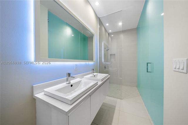 10280 NW 63rd Ter 104, Doral, FL 33178