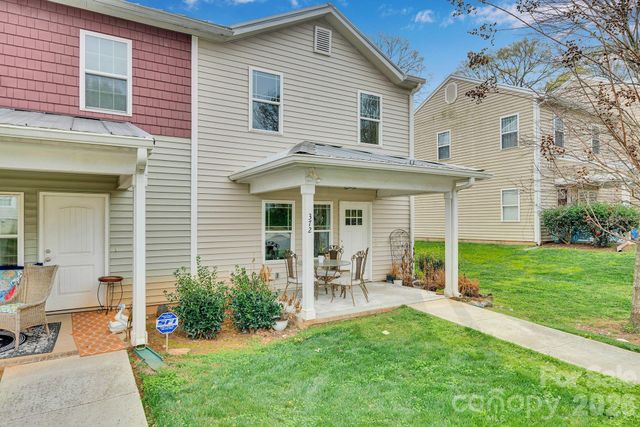 372 E Mills Avenue, Mooresville, NC 28115