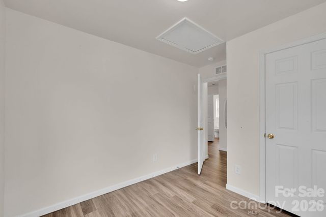 372 E Mills Avenue, Mooresville, NC 28115