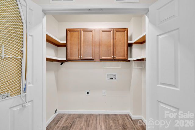 372 E Mills Avenue, Mooresville, NC 28115