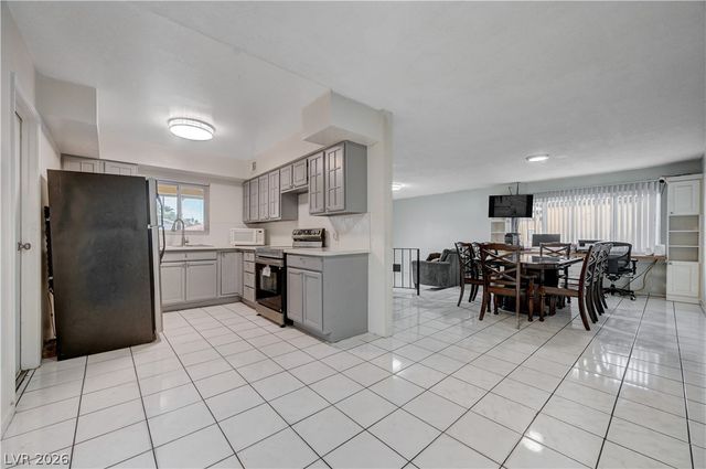 3801 San Joaquin Avenue, Las Vegas, NV 89102