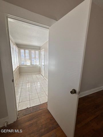 1114 N El Paso Street 5, El Paso, TX 79902