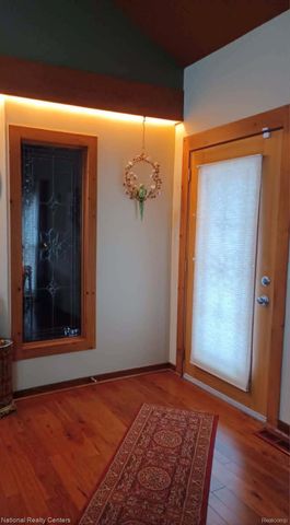 34653 Pembroke Avenue, Livonia, MI 48152
