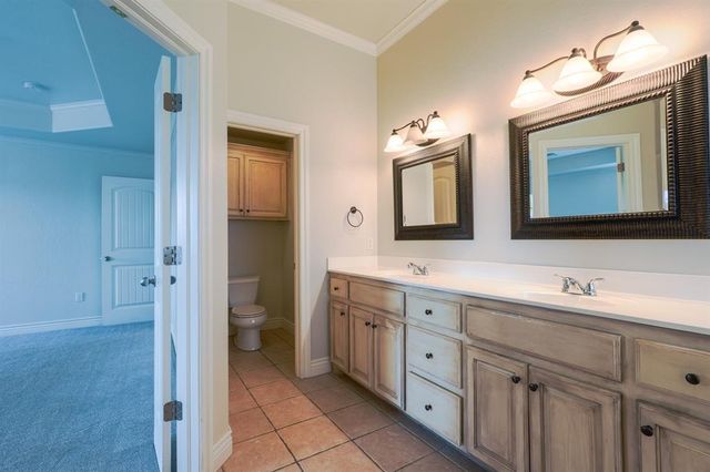 1809 Hunters Ridge Drive, Shawnee, OK 74804