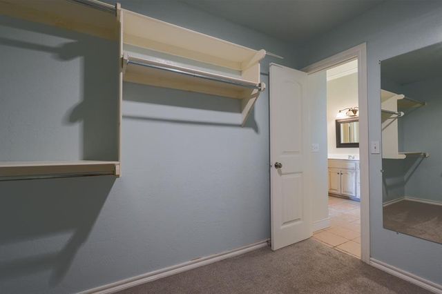 1809 Hunters Ridge Drive, Shawnee, OK 74804