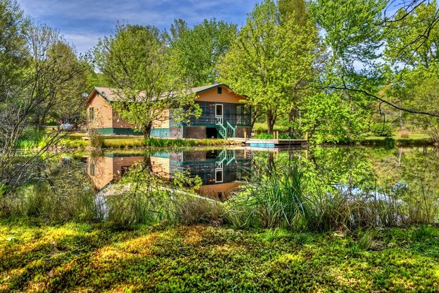 111 Candlewood Lane, Blue Ridge, GA 30513