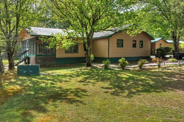 111 Candlewood Lane, Blue Ridge, GA 30513