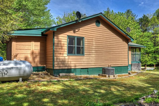 111 Candlewood Lane, Blue Ridge, GA 30513