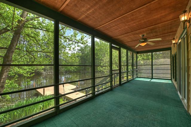 111 Candlewood Lane, Blue Ridge, GA 30513