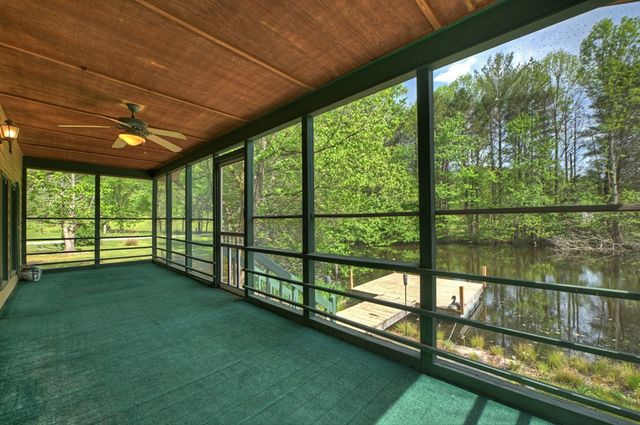 111 Candlewood Lane, Blue Ridge, GA 30513