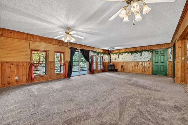 111 Candlewood Lane, Blue Ridge, GA 30513