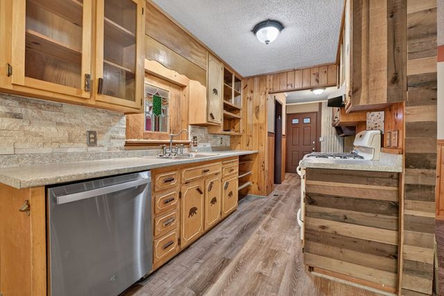 111 Candlewood Lane, Blue Ridge, GA 30513