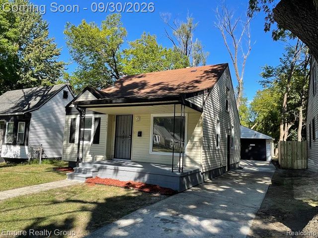 16442 Pembroke Avenue, Detroit, MI 48235