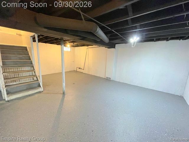 16442 Pembroke Avenue, Detroit, MI 48235