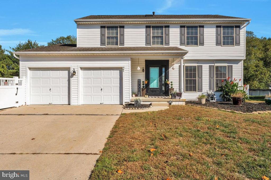 21 ELSWORTH DR, Sicklerville, NJ 08081
