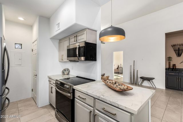 11333 N 92ND Street 1101, Scottsdale, AZ 85260