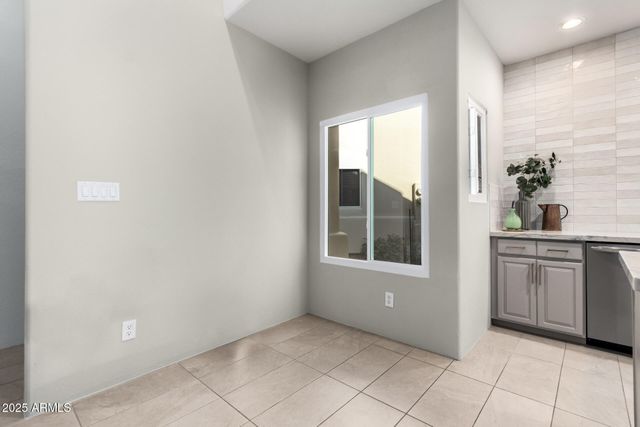 11333 N 92ND Street 1101, Scottsdale, AZ 85260