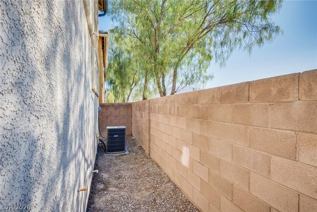 5225 Shreve Avenue, Las Vegas, NV 89156