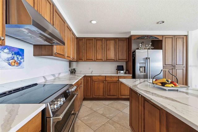 606 RIVIERA DUNES WAY 601, Palmetto, FL 34221