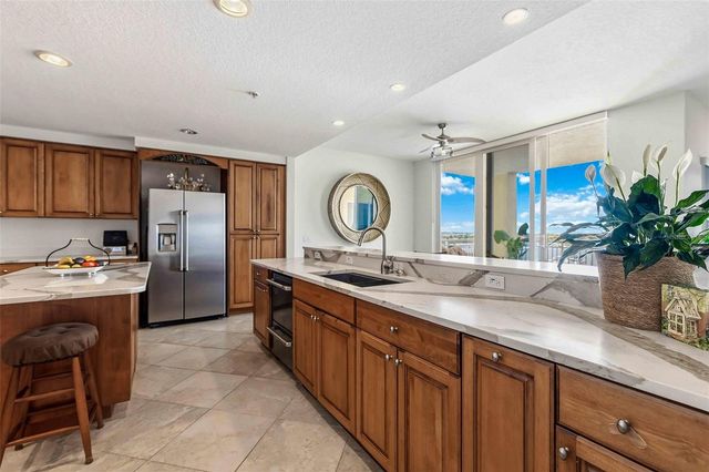 606 RIVIERA DUNES WAY 601, Palmetto, FL 34221