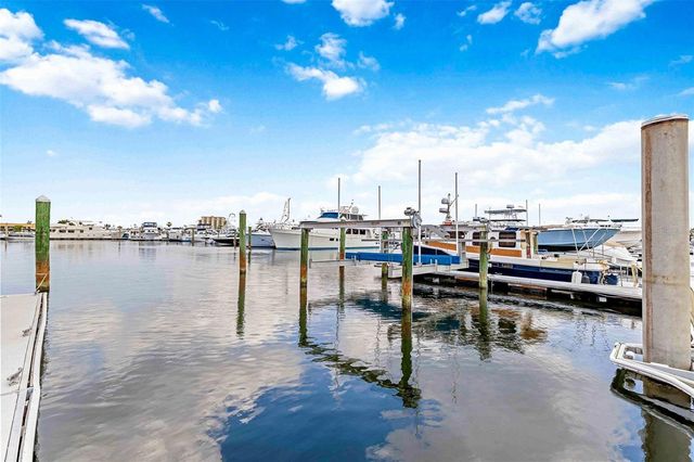 606 RIVIERA DUNES WAY 601, Palmetto, FL 34221