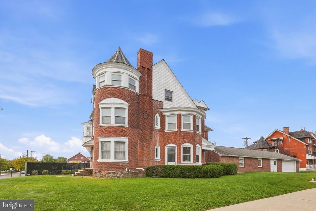 300 S BROAD ST #, LANSDALE, PA 19446 — photo 3