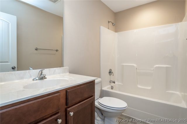 40 Seabiscuit Court, Lillington, NC 27546