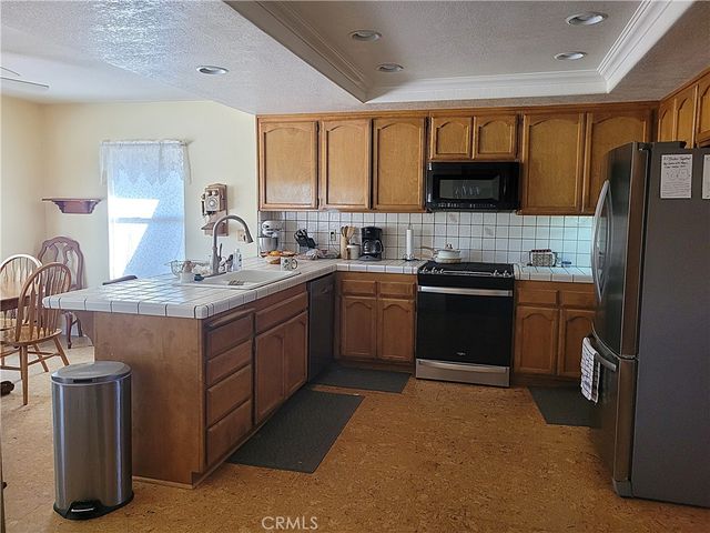 23677 Cahuilla, Apple Valley, CA 92307