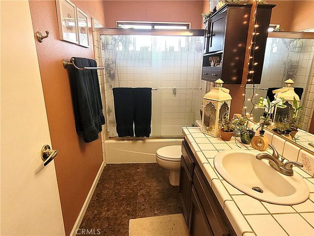 23677 Cahuilla, Apple Valley, CA 92307