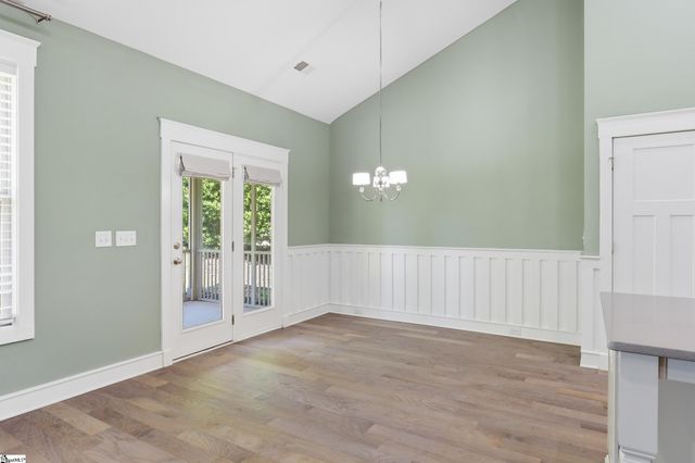 2 Ravencrest Court, Simpsonville, SC 29680