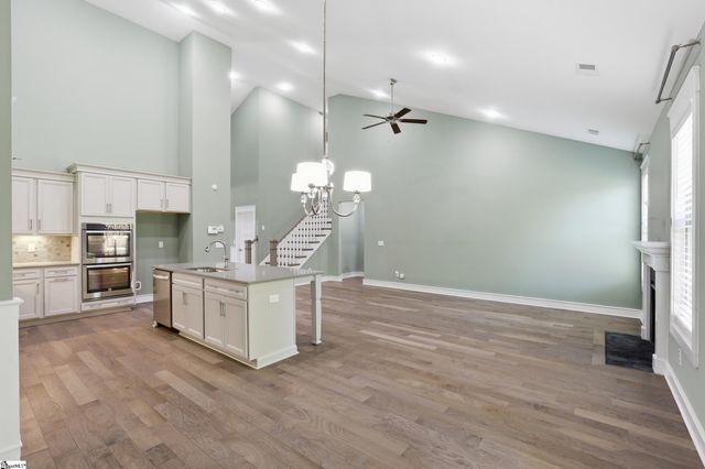 2 Ravencrest Court, Simpsonville, SC 29680
