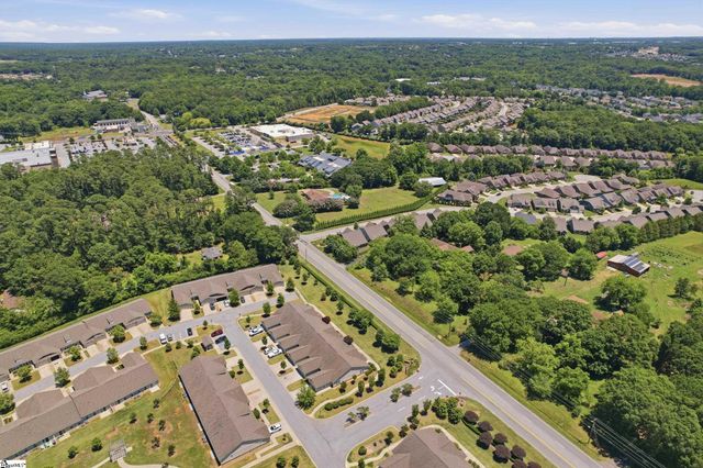 2 Ravencrest Court, Simpsonville, SC 29680