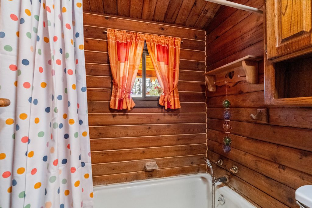 Image 28 of property listing at 19 Canoe Court, Jemez Springs, NM 87025