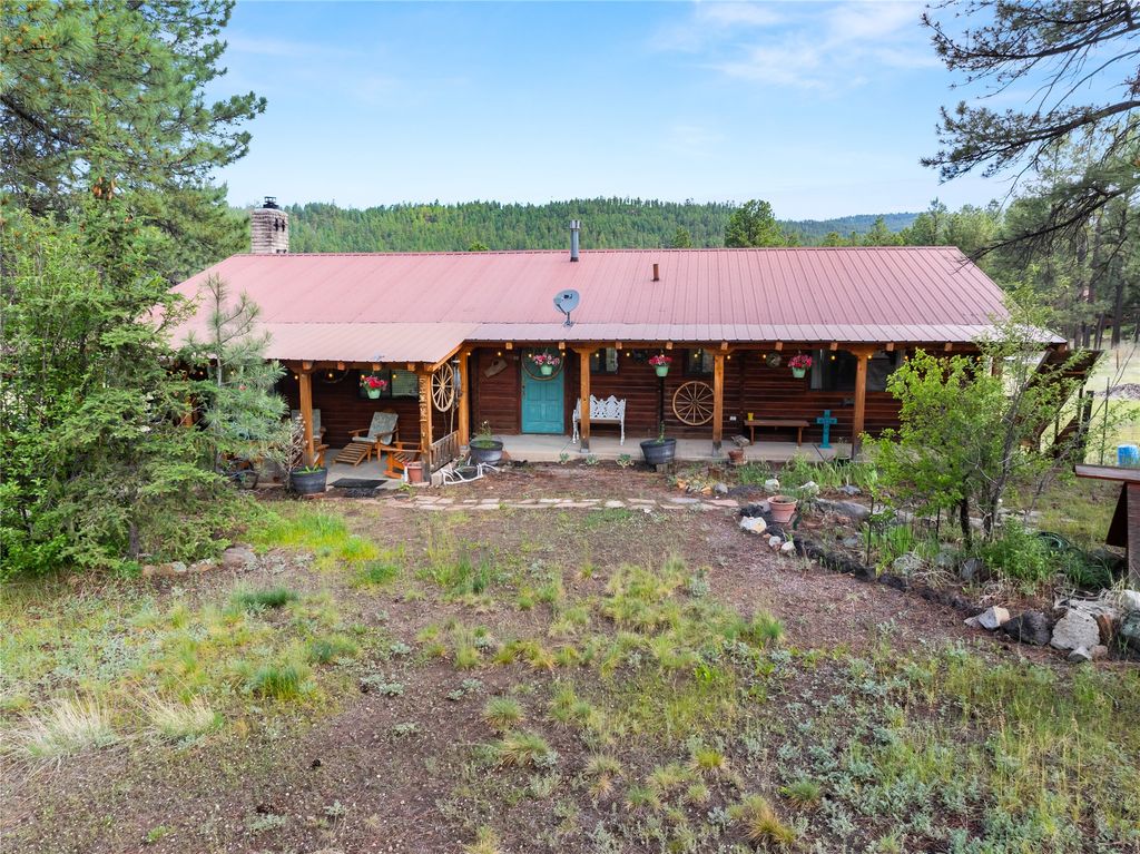Image 54 of property listing at 19 Canoe Court, Jemez Springs, NM 87025