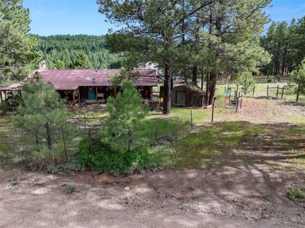 Image 61 of property listing at 19 Canoe Court, Jemez Springs, NM 87025