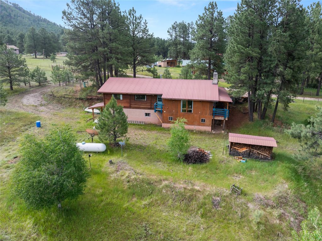 Image 64 of property listing at 19 Canoe Court, Jemez Springs, NM 87025
