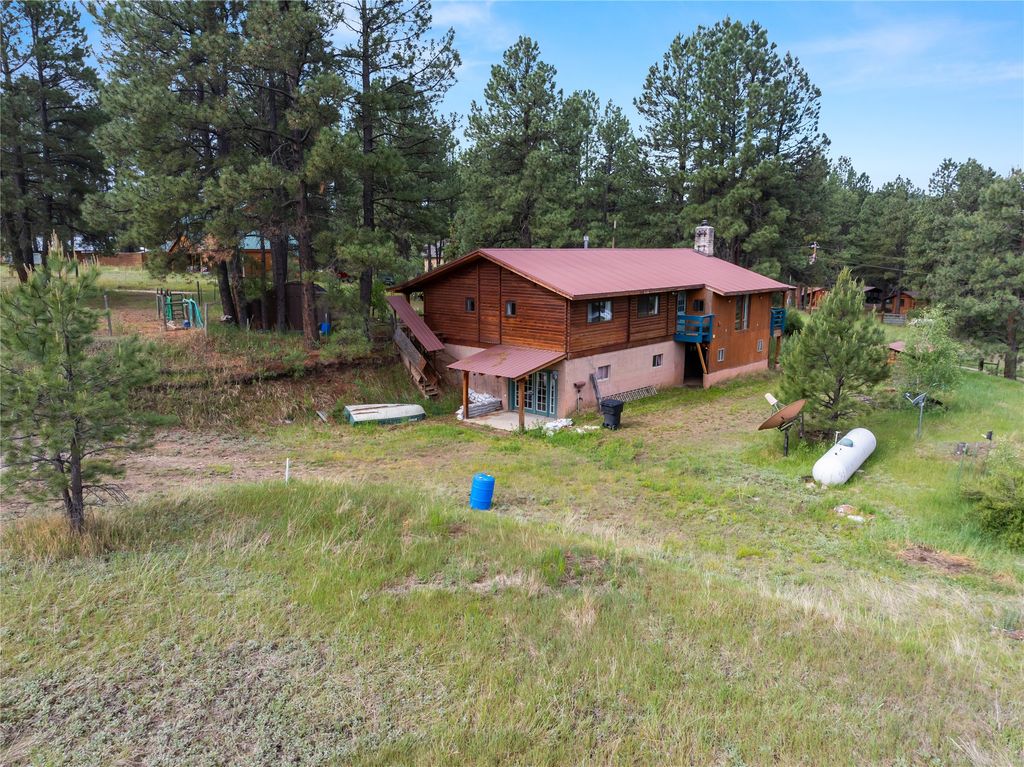 Image 65 of property listing at 19 Canoe Court, Jemez Springs, NM 87025