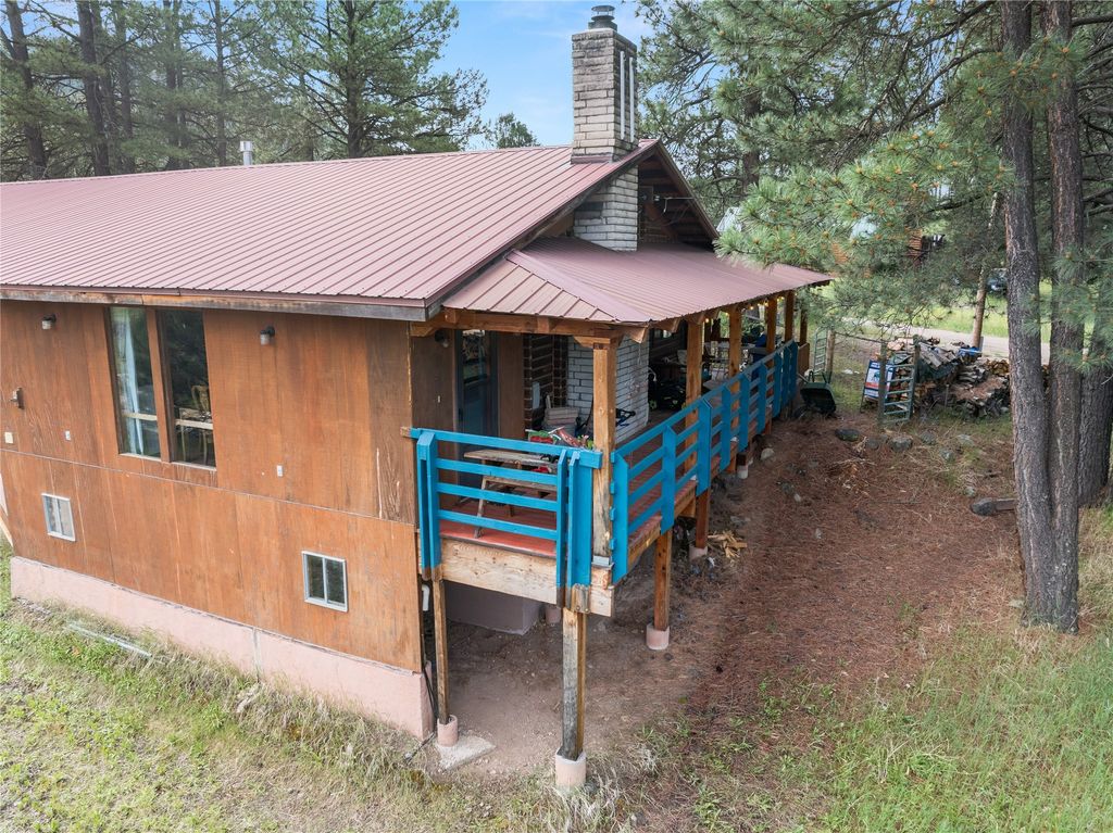 Image 68 of property listing at 19 Canoe Court, Jemez Springs, NM 87025