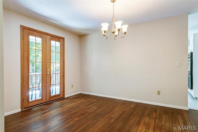 501 Clayworth Drive, Ballwin, MO 63011