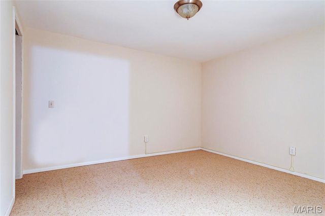 501 Clayworth Drive, Ballwin, MO 63011