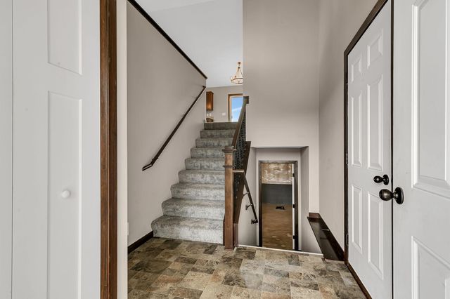 7824 Gunner Drive, Clear Lake, MN 55319