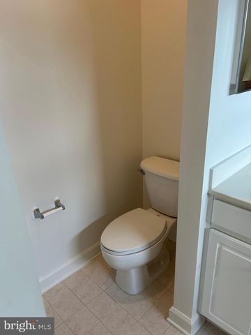 42540 MAGELLAN, Ashburn, VA 20148