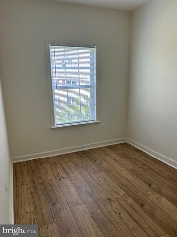 42540 MAGELLAN, Ashburn, VA 20148
