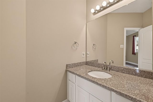 2562 Estrada Drive, League City, TX 77573