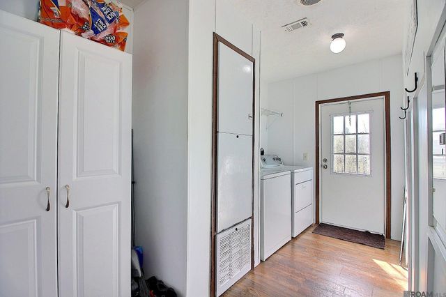 19430 Avants Rd, Maurepas, LA 70449