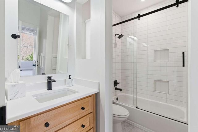 8010 Wakehurst Place, Cumming, GA 30040