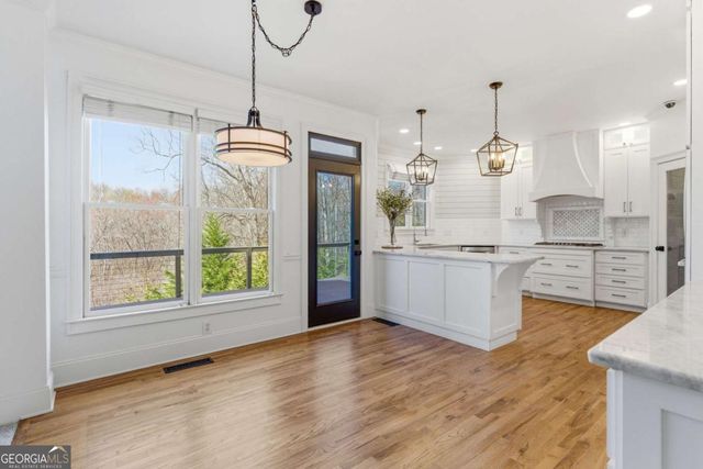 8010 Wakehurst Place, Cumming, GA 30040