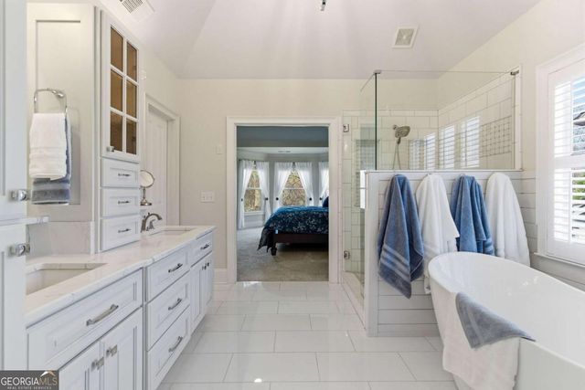 8010 Wakehurst Place, Cumming, GA 30040