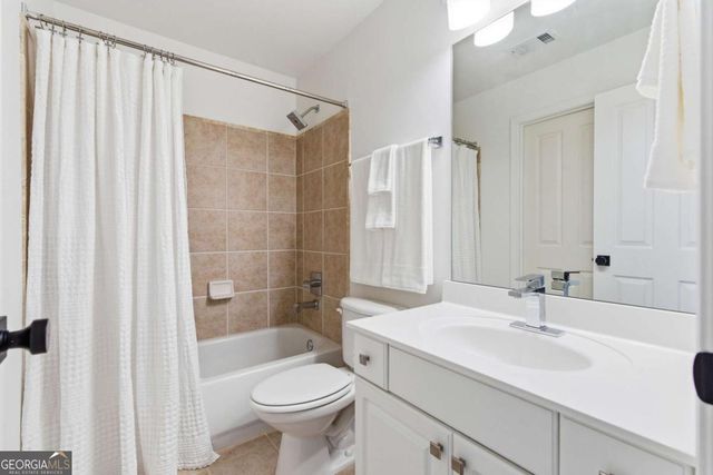 8010 Wakehurst Place, Cumming, GA 30040